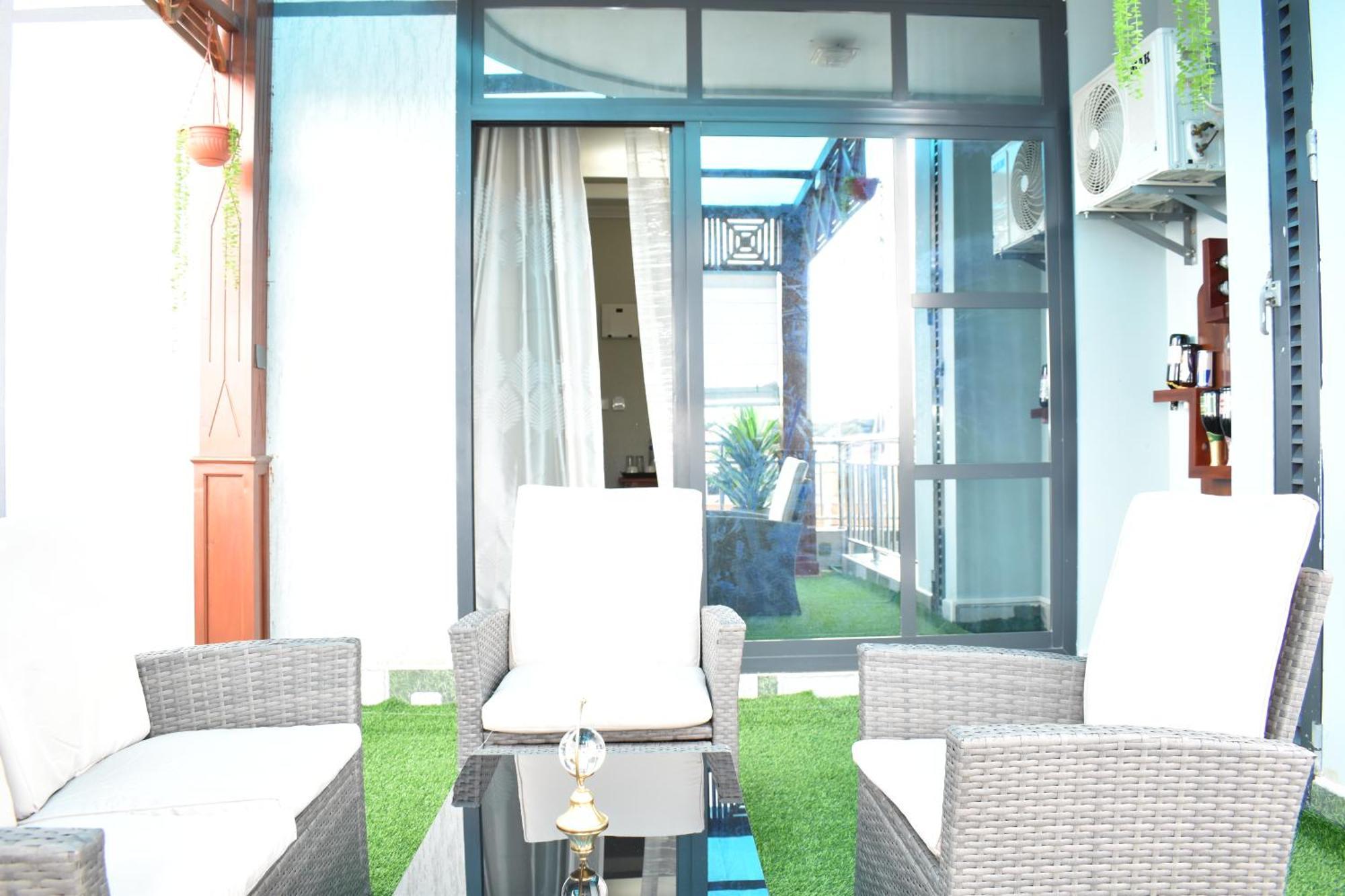 Brand Hotel ドドマ エクステリア 写真